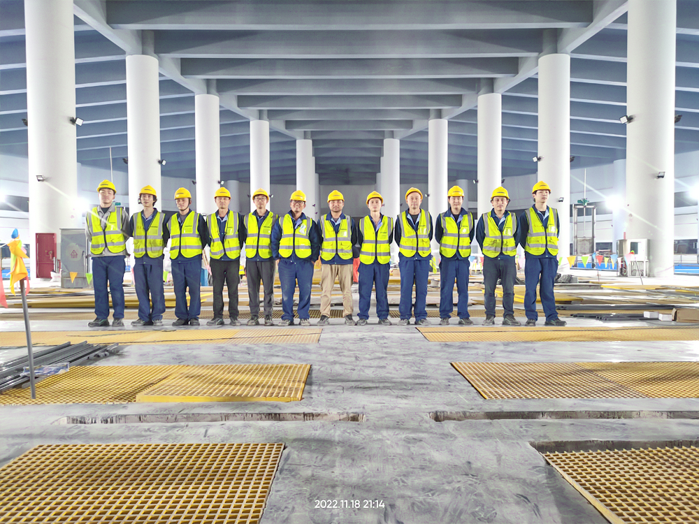 长江口中华鲟自然?；で? 中华鲟 - 淡水